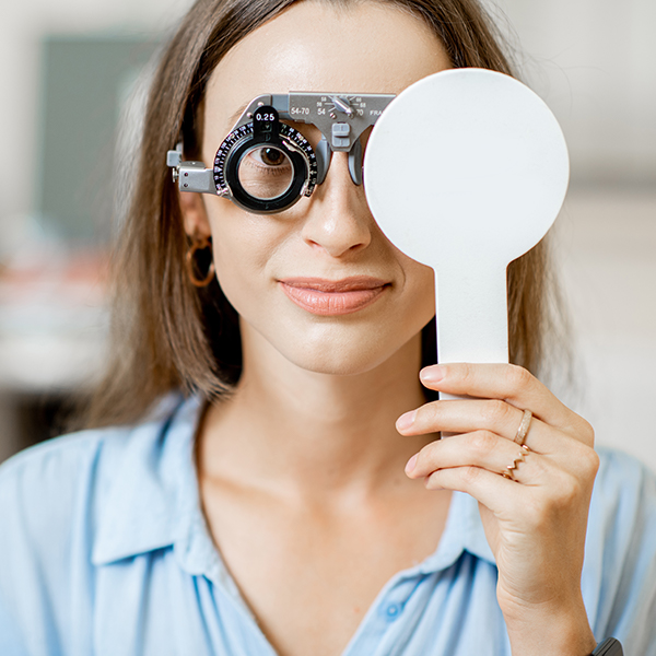 Le premier pas vers vos nouvelles lunettes : L'examen de la vue