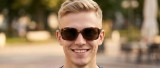 Ray-Ban RB4068 642/57 60 Modèle homme de face